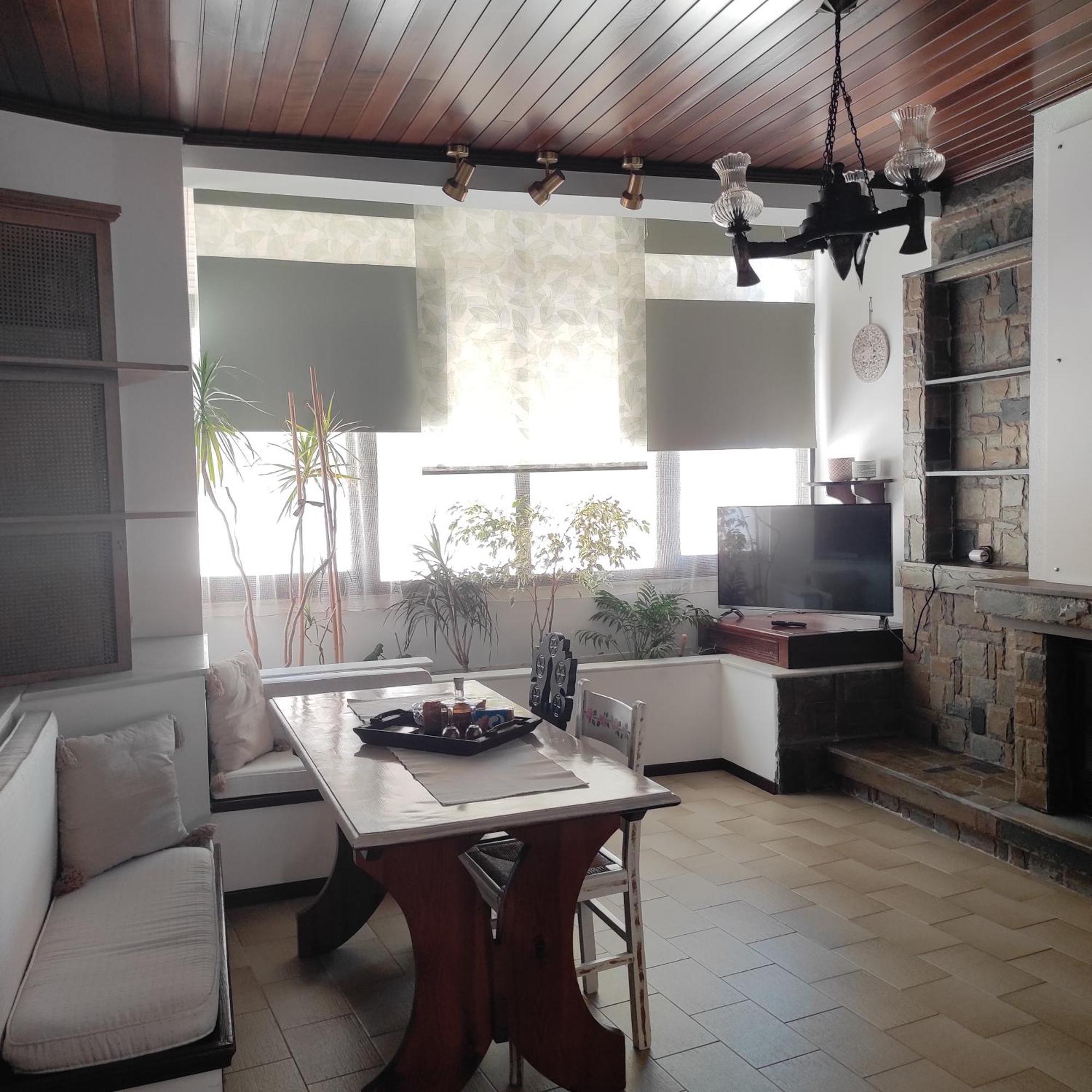 Appartement Johnny'S Loft à Agrinio Extérieur photo