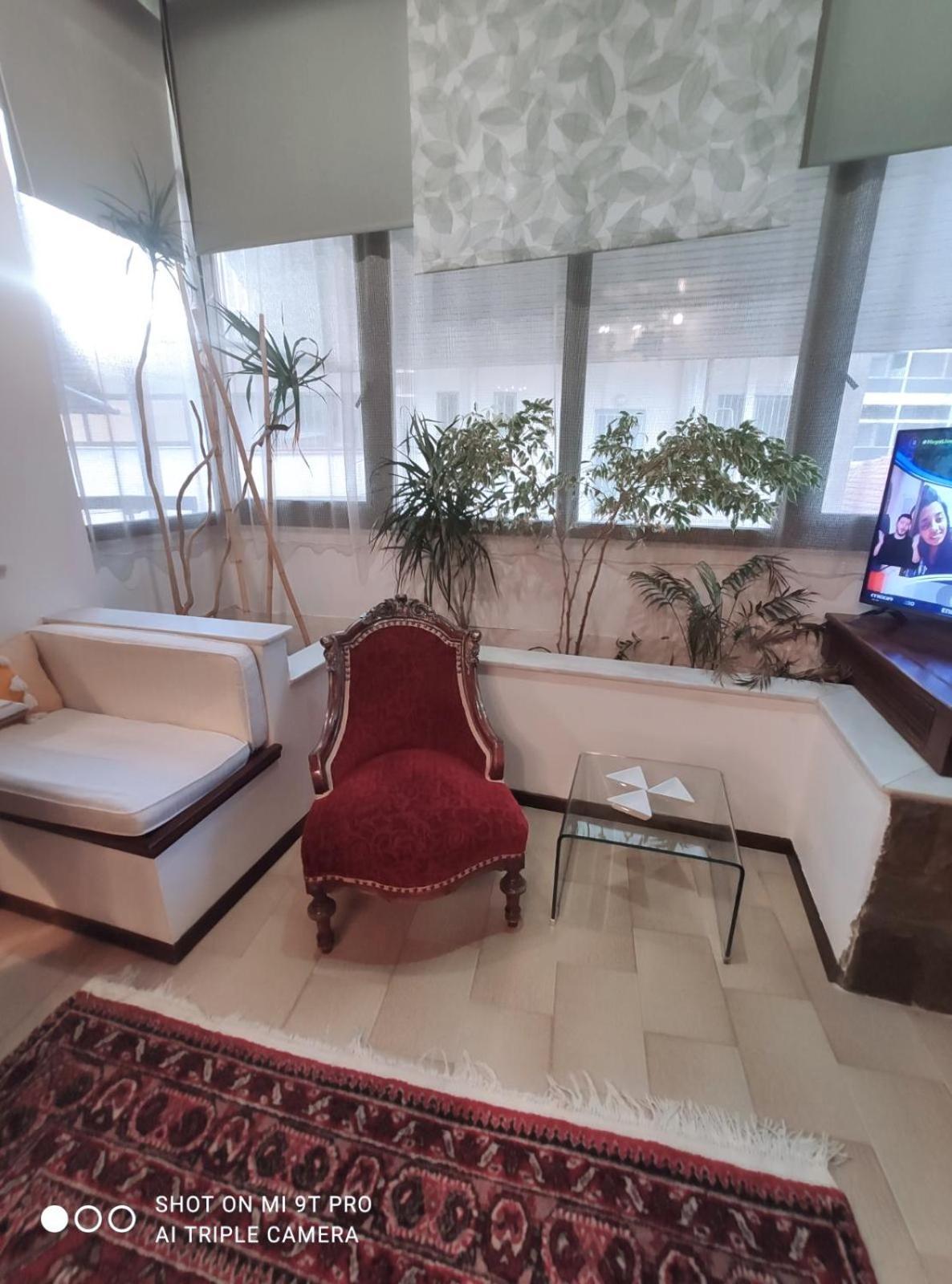Appartement Johnny'S Loft à Agrinio Extérieur photo